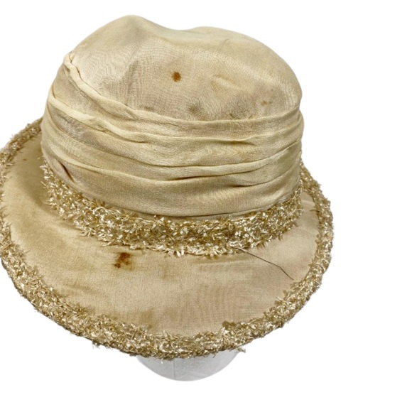 Rare- VTG Dobbs New York Derby Hat with Silver Hat pin & Raffia Trim - Picture 5 of 10